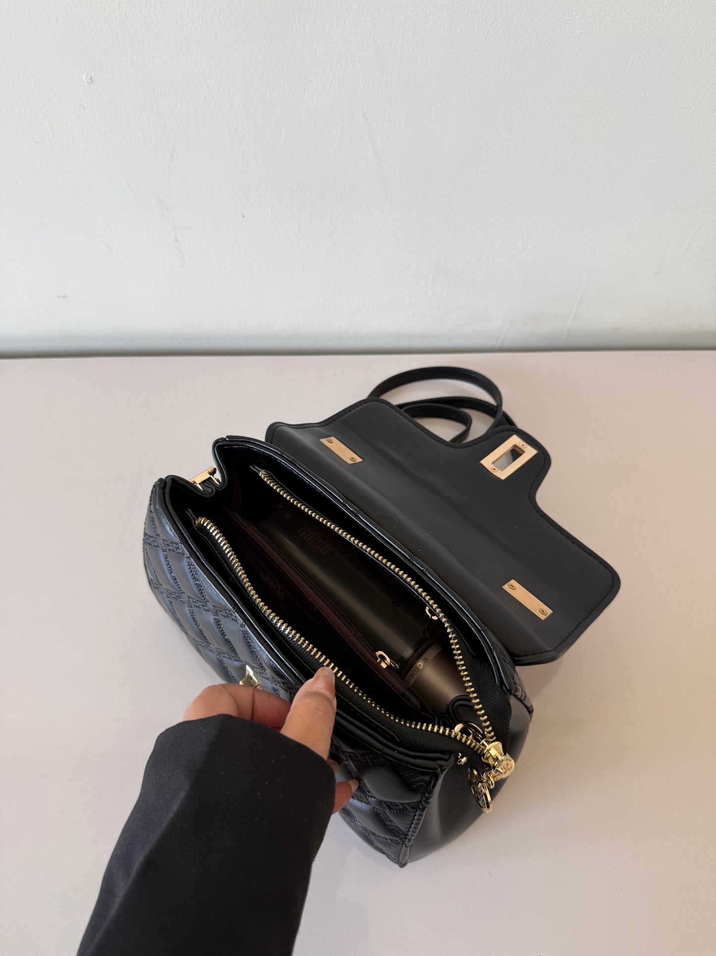 Amara Crossbody Bag