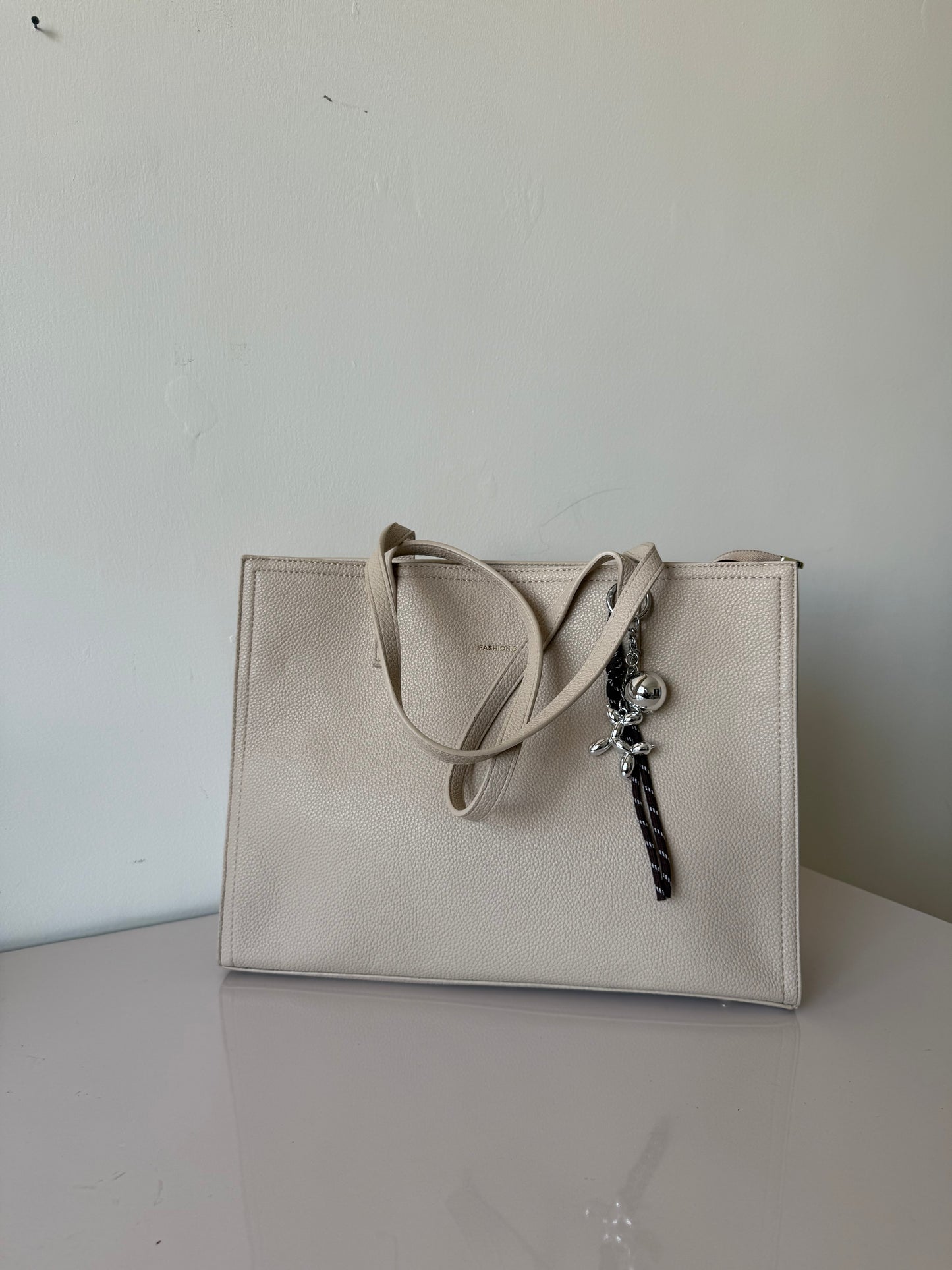 Aura Office Tote