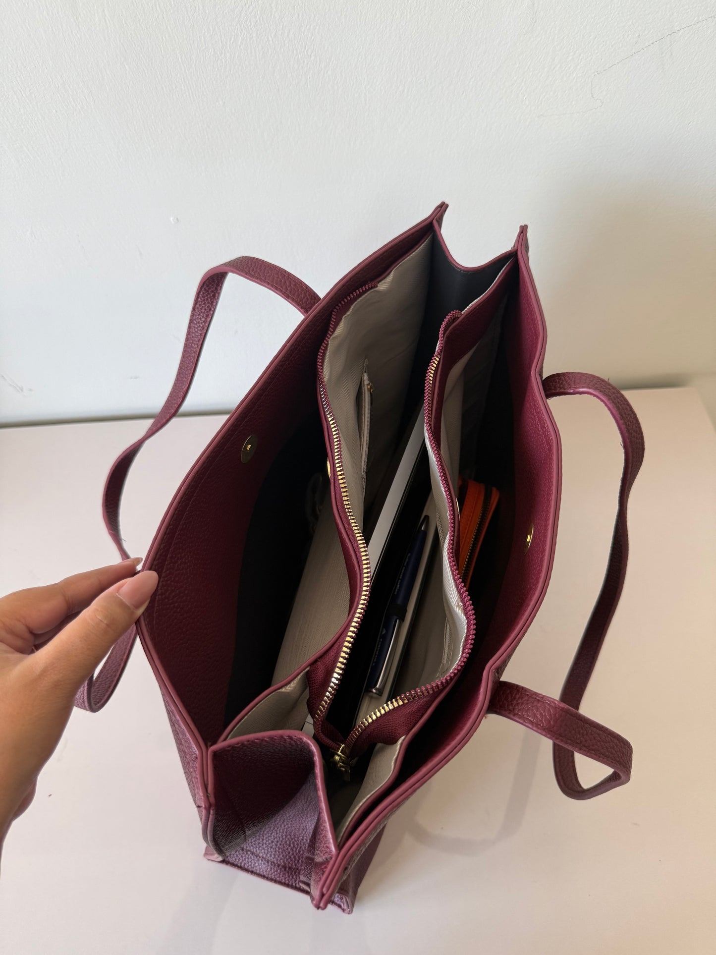 Aura Office Tote