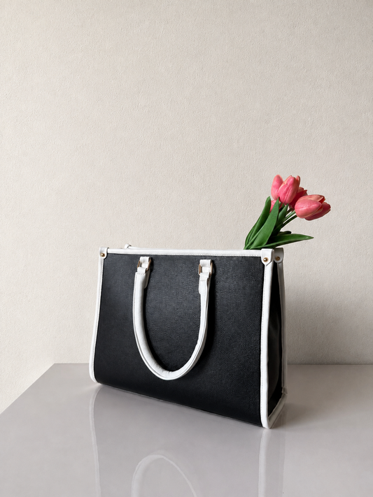 The Timeless Tote