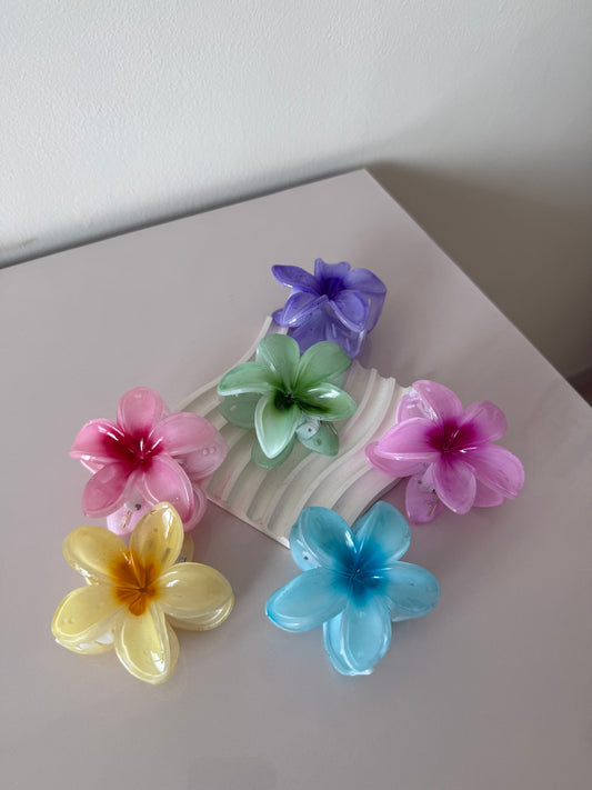 Daisy Claw Clip
