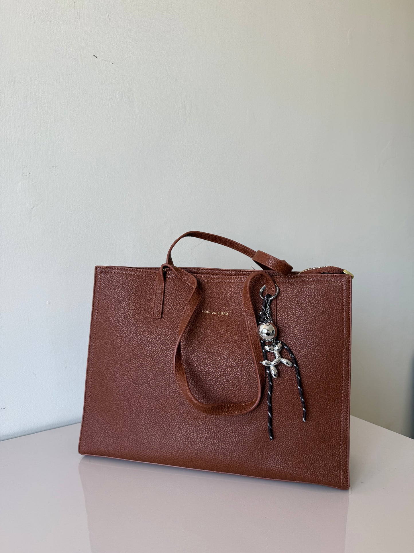 Aura Office Tote
