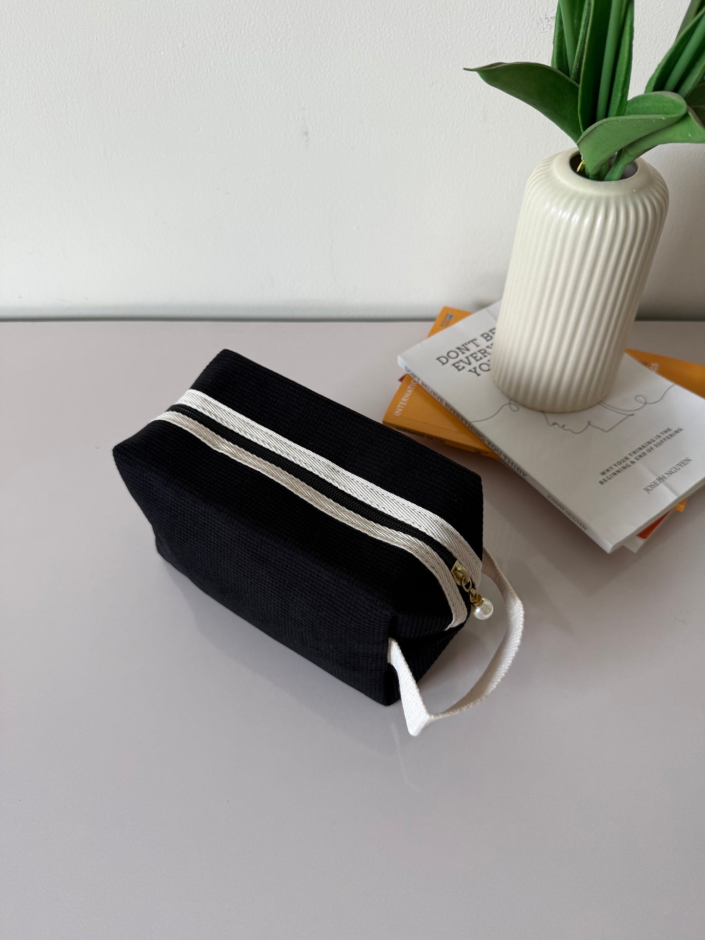 Pastel Pouch