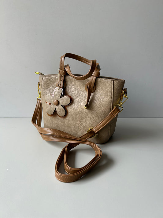 Maria Bucket Bag